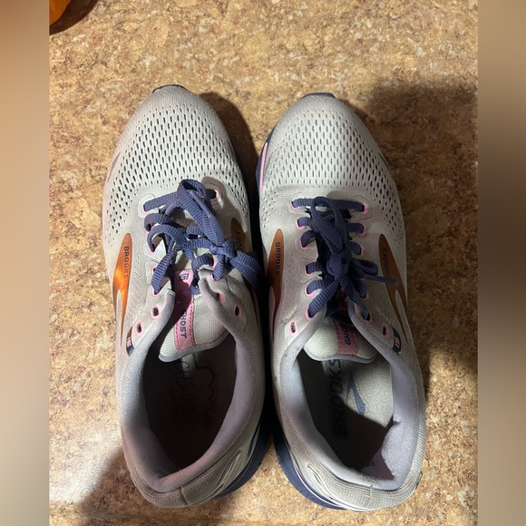 Brooks Ghost - Picture 2 of 6